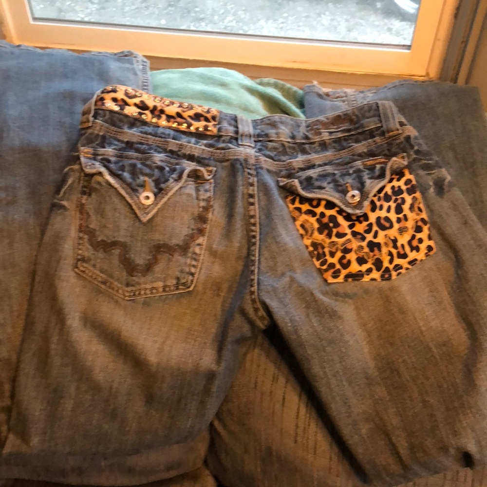 Jeans